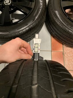 Alu kola Škoda R16 5X112 LETNÍ PNEU 205/55 R16 100% Vzorek - 10