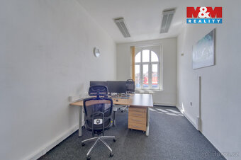 Pronájem kancelářského prostoru, 786 m², Plzeň, ul. Hálkova - 10