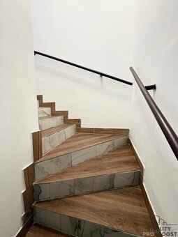 Prodej novostavby Zaječí s apartmány a vinným sklepem - 10