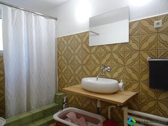 Vícegenerační dům s pozemkem 3.528 m2 Kunčice pod Ondřejníke - 10