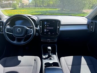 XC 40 1.5 T2 MOMENTUM PRO, VIRTUÁL, MANUÁL 6° - 10