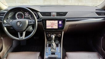 Superb combi L&K 2.0TDI 140kW 4x4-WEBASTO-koup.ČR-NEHAV-DPH - 10