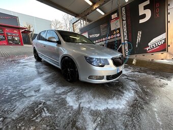 Škoda Superb 3.6 - 10