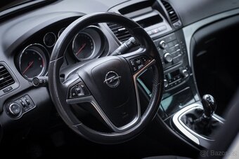 Opel Insignia ST 96kW - 10