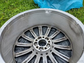 Hliníkové kolo 20"/8" - ráfek Mercedes AMG - 10