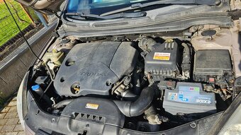 Kia Ceed 1,6 CRDi SW Původ ČR 1.majitel - 10