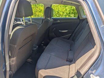 Opel Astra J, 1.6, 85kW, 2010, auto. klima - 10