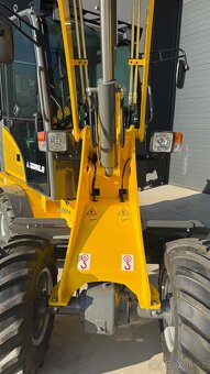 KLOUBOVÝ NAKLADAČ GORILA GA1090 - Kubota - 10