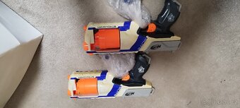 Pistole Nerf - 10