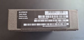 Samsung Galaxy S25 Ultra / 256GB / V záruce do 4/2027. - 10