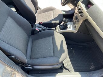 Opel Astra 1.7 CDTi Kombi 74 kW - 10