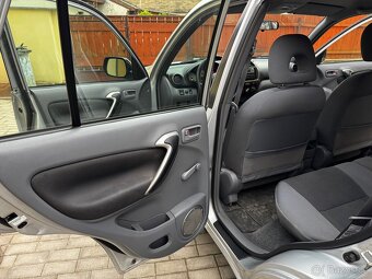 Toyota rav4 - 10