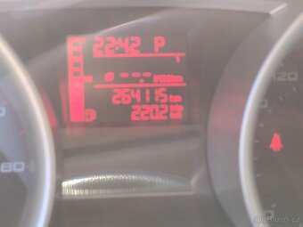 seat ibiza 1,6 -77kw automat - 10