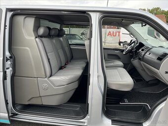 VW T5 Transporter 2,0TDi, 6Míst, velmi pěkný bez koroze - 10