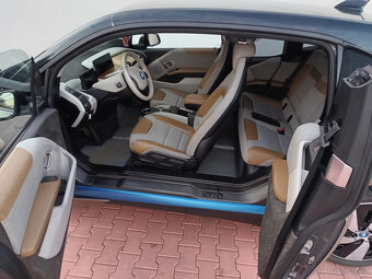 BMW i3 Lodge design , tepelné čerpadlo, velká naviagce - 10