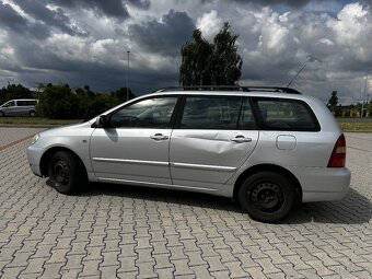 Toyota Corolla 2.0D 66Kw - 10