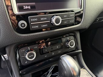 VOLKSWAGEN TOUAREG-R-Line-3.0TDI-180kw-2014-DPH - 10