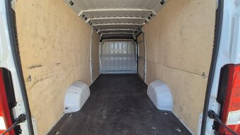 FIAT Ducato 2.2 MTJ 140k 35 L4H2 skříňový - 10