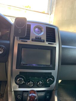 Chrysler 300C Touring AWD, 5,7 HEMI-LPG, tažné - 10