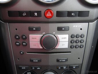 Opel Antara 2.0 CDTi ,  110 kW nafta, 2007 - 10