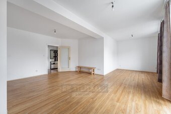 Prodej bytu, 81 m2, ulice B. Smetany, České Budějovice - 10