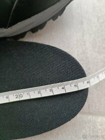 Outdoorové polobotky Hi-Tec, vel. 40 EU - 10