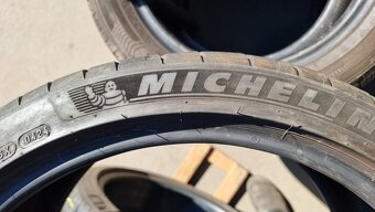 Letní pneu 255/35/19 Michelin - 10