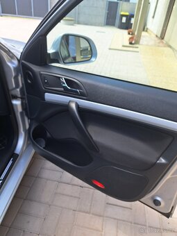 Škoda octavia 2 combi 1.4 TSI 90 kw - 10