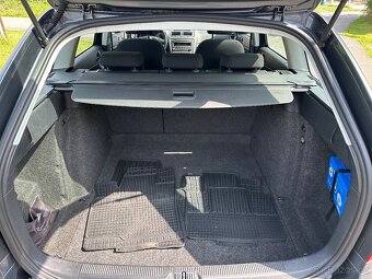 Škoda Octavia COMBI 1.4tsi-KLIMA-AL.KOLA - 10