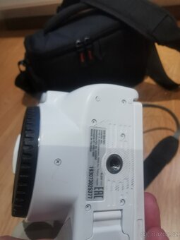 Canon eos 250 D + EFS 18-55mm + EF LENS 50 mm - 10