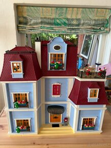 Playmobil® Dollhouse 70205 Velký dům pro panenky a prislusen - 10