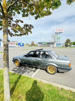 Bmw e30 coupe 316i - 10