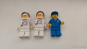 Lego 10213 - raketoplán Adventure - 10