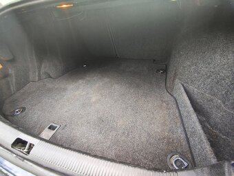 Audi A4 1.8 - 10