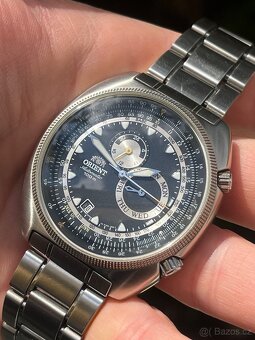 Orient hodinky / 2 korunky / netradicni - 10