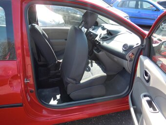 Renault Twingo 1.2i 43kw(58hp) r.v.10/2009 - 10