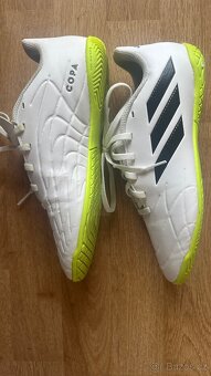 Kopačky, turfy a sálovky Adidas - 10