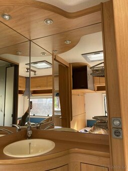 Knaus Sudwind 500 / 100 km/h/ Francouzská postel - 10