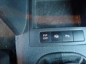 Volkswagen Touran 1,9Tdi 77kW - 10