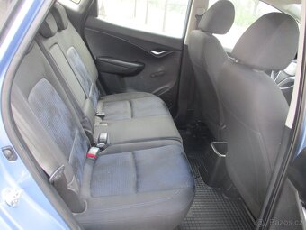HYUNDAI iX 20 - 1.4 , 1.majitelka - 10