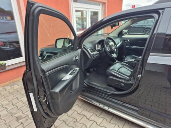 Fiat Freemont 3.6 V6 Lounge 4WD - 10