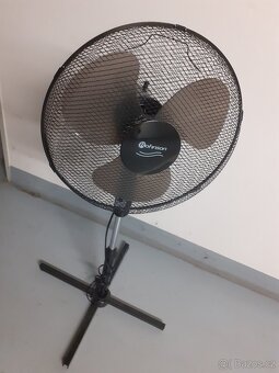 Prodám vícerychlostní výškově nastavitelný ventilátor-ODVEZU - 10