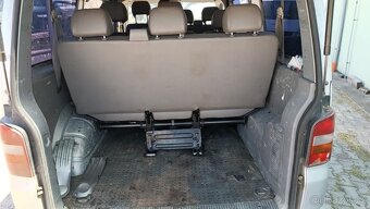 VW Transporter T5 1.9tdi 77kW AXB rv. 2003 - 10