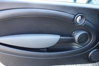 MINI One 1.4 70kW klima 2008 - 10