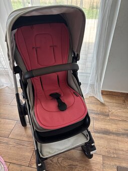 Bugaboo Fox 3 + krásna výbava - 10
