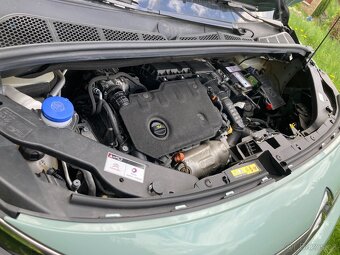 Berlingo 1.5 BlueHDi 100S&S MAN FEEL, Zelená AQUA - 10