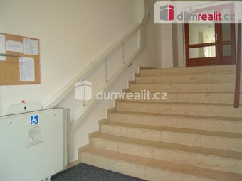 Pronájem 2kk 50m2 + terasa 50m2 P10 Záběhlice Velenovského n - 10