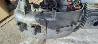 Jawa Pionýr - motor - 10