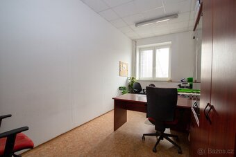 Pronájem kancelářského zázemí se sklady – 292 m² - 10