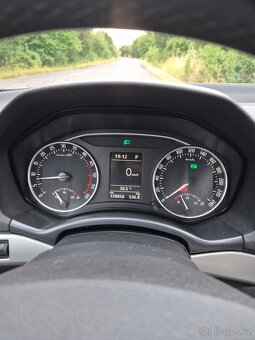 Prodám Škoda Octavia 2 1,6tdi DSGr.v 2010 - 10